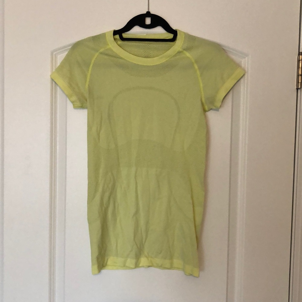 Lululemon wunder under top
